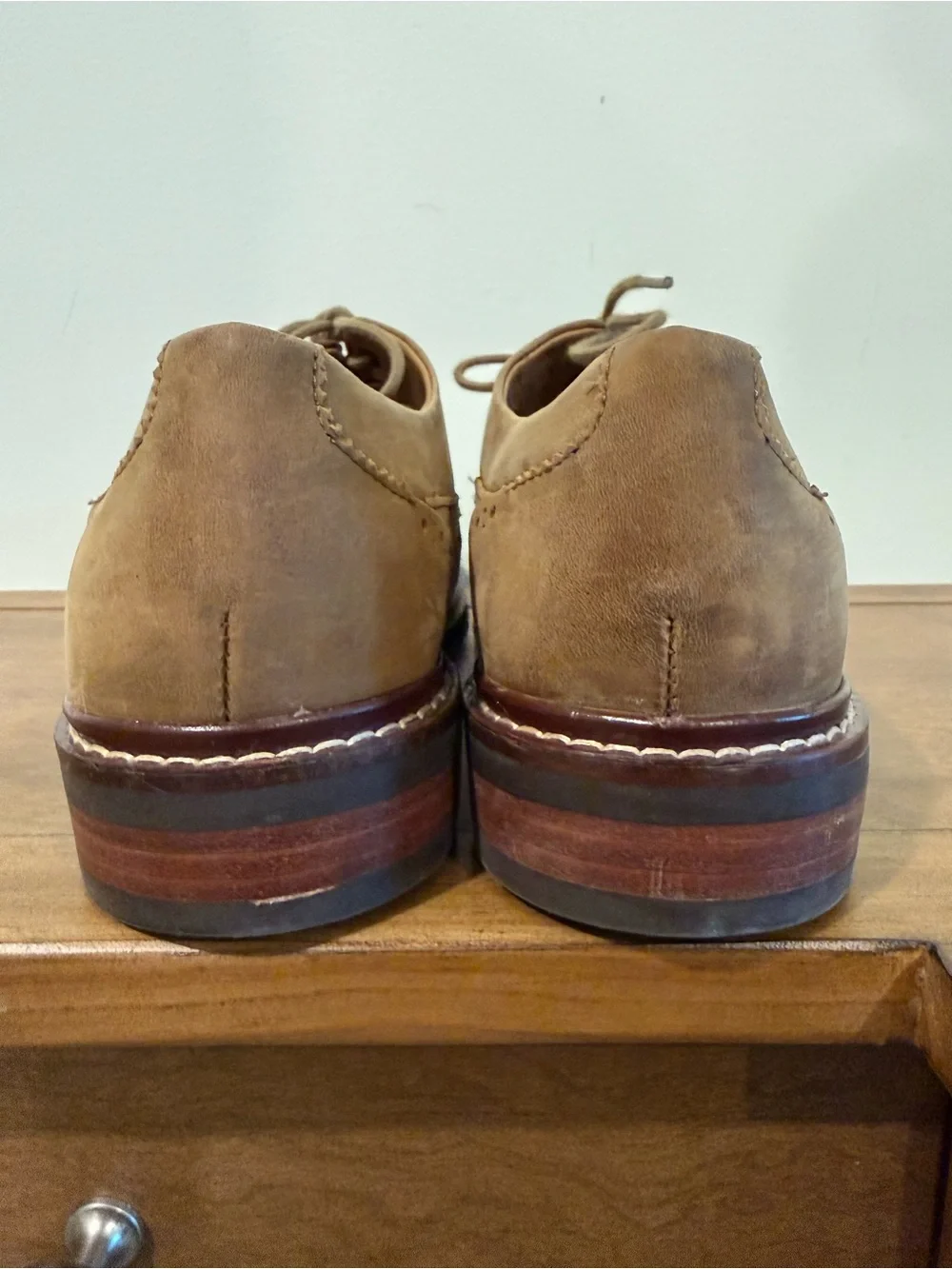 Cole Haan Men’s Tan Suede Wingtip Oxfords Size 9.5